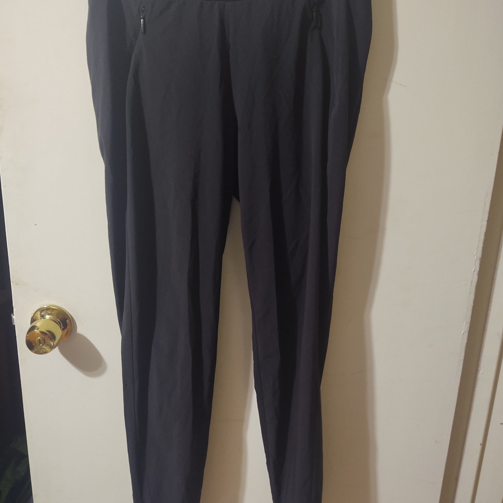 Athleta Soho joggers 4 TALL